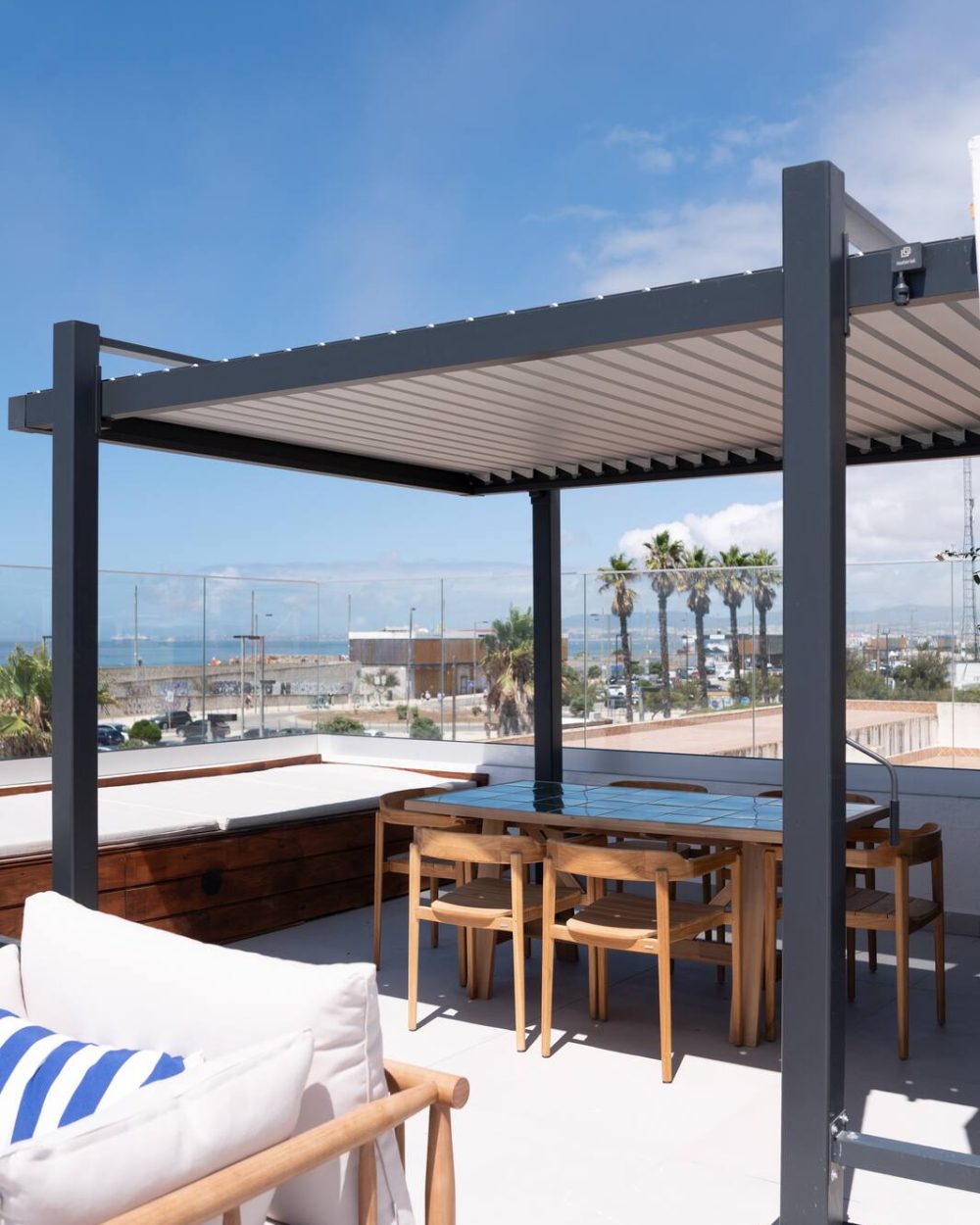 Octopus Seaside — apartment B2